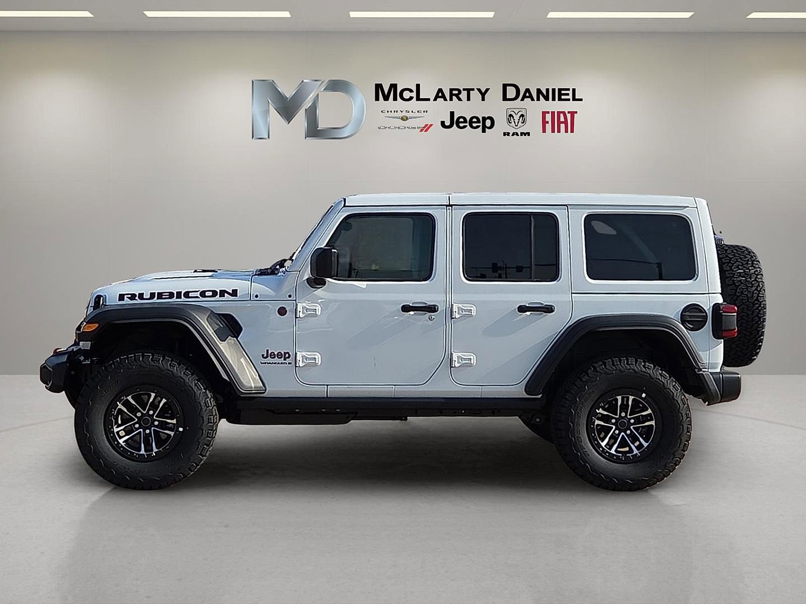 New 2026 Jeep Wrangler Unlimited Rubicon w/ Xtreme 35 Tire Package image 3