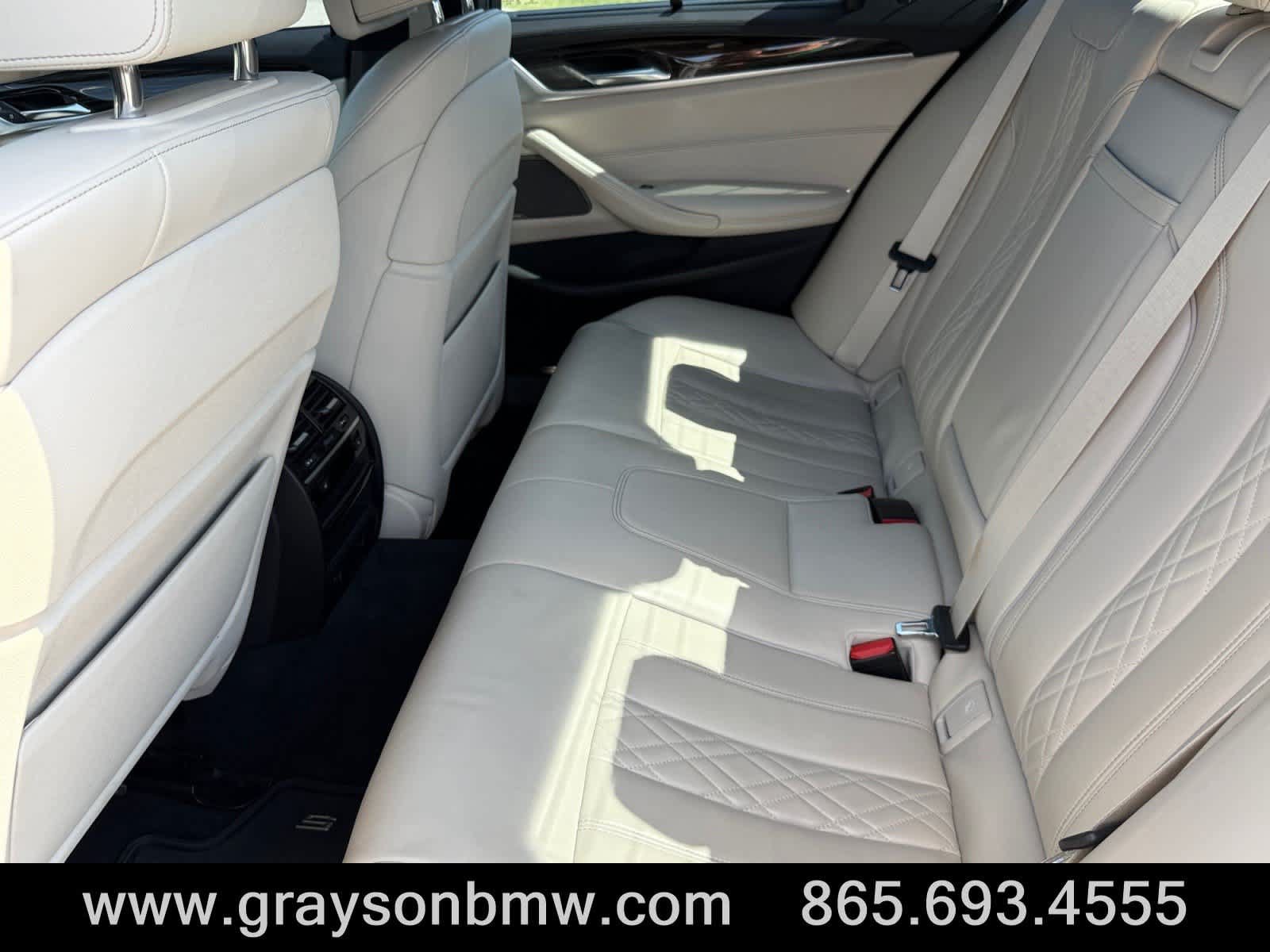 Used 2017 BMW 540i RWD image 17