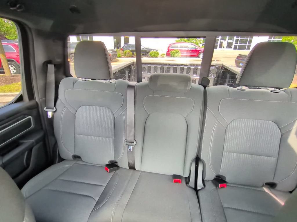 Used 2023 RAM 1500 Big Horn AWD/4WD image 24
