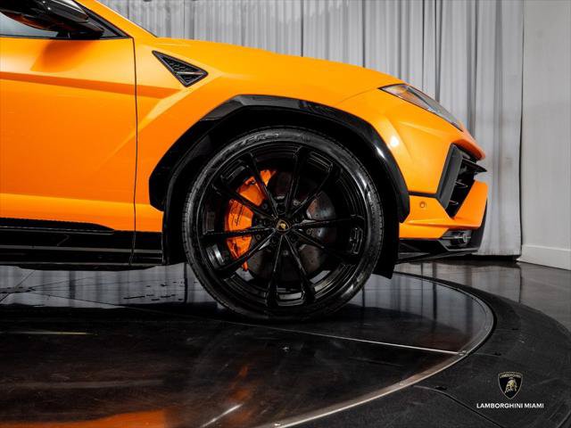Used 2024 Lamborghini Urus S AWD/4WD image 17
