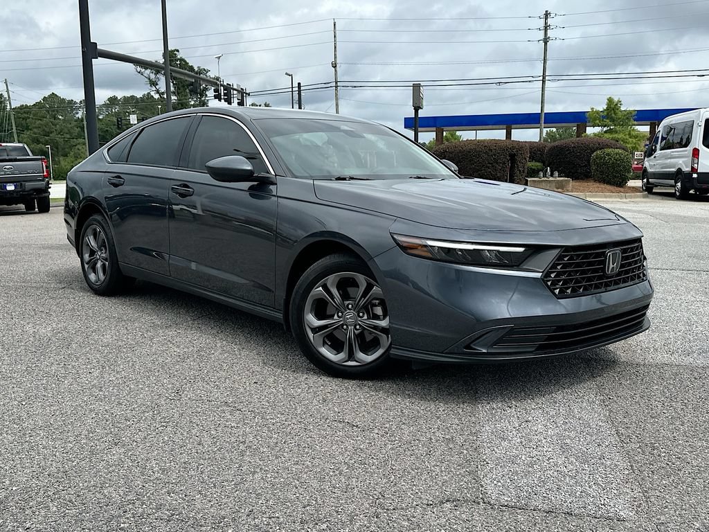 Used 2024 Honda Accord EX image 2