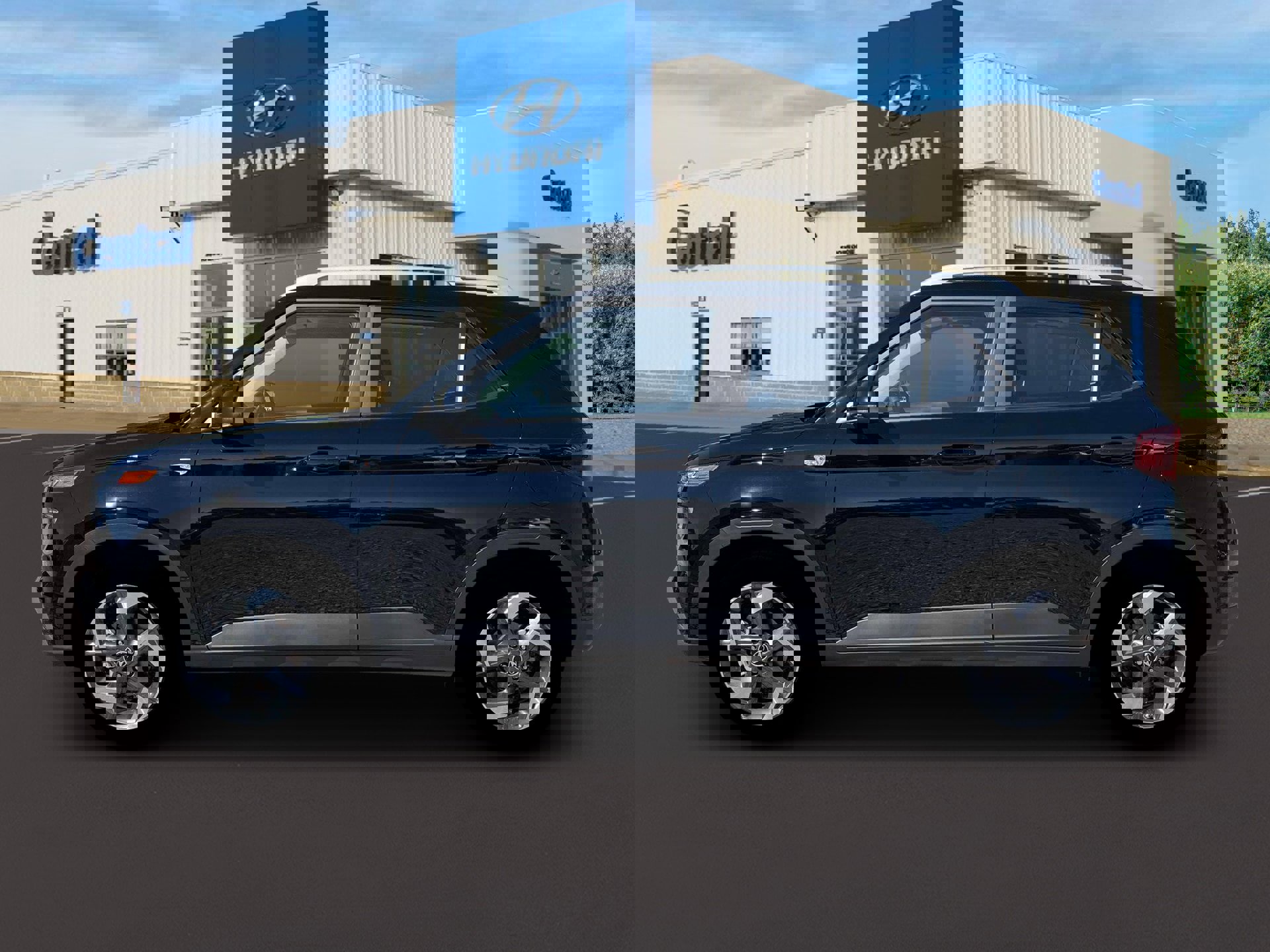 New 2026 Hyundai Venue SEL image 3