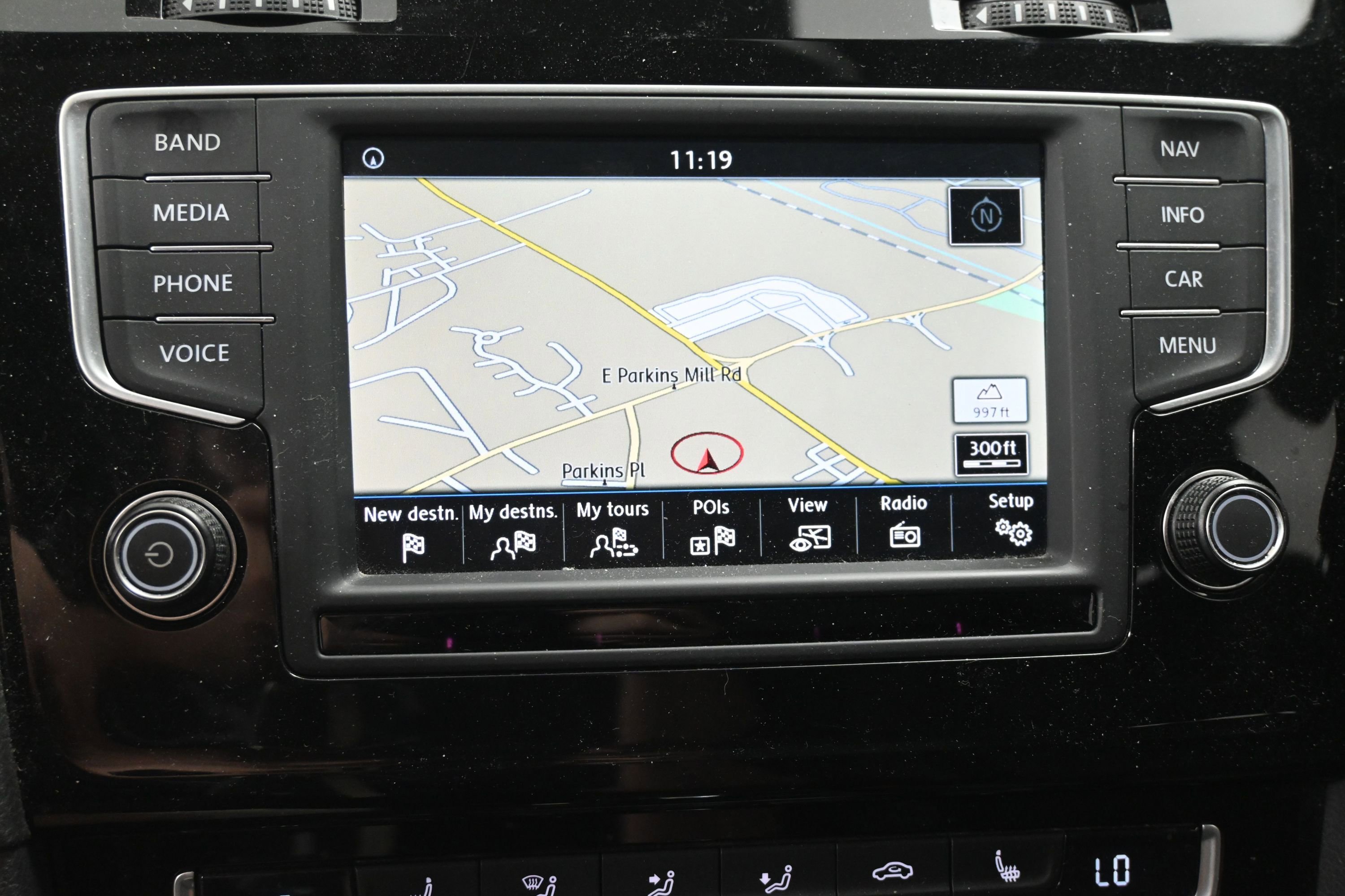 Used 2016 Volkswagen Golf SEL w/ Lighting Package (SEL) FWD image 28