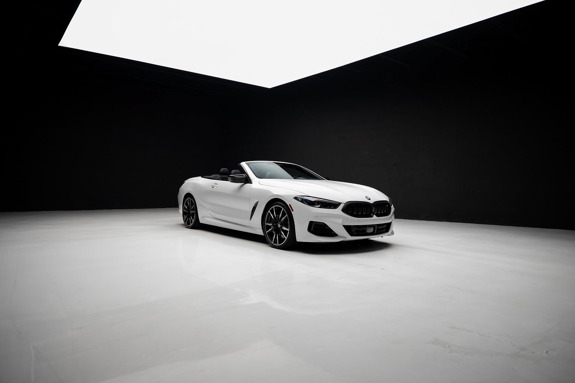 Used 2023 BMW M850i xDrive Convertible AWD/4WD image 87