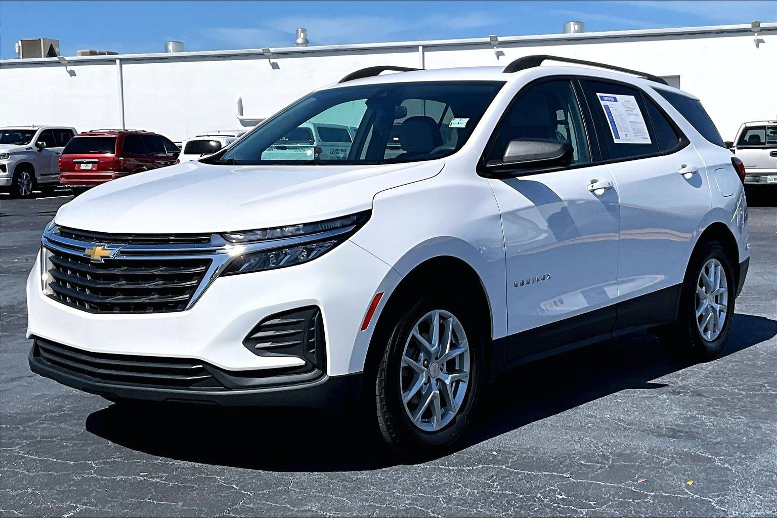 Certified 2024 Chevrolet Equinox LS w/ LS Convenience Package FWD image 2