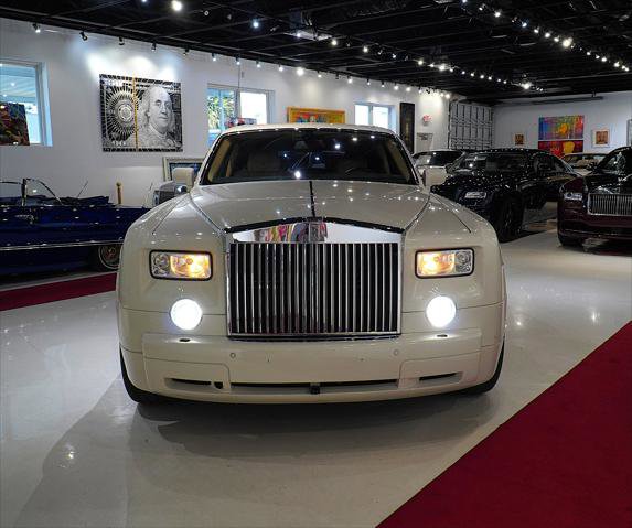 Used 2009 Rolls-Royce Phantom Sedan image 3