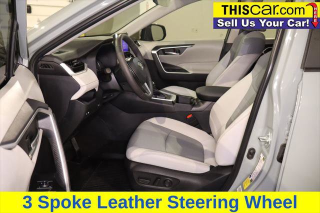 Used 2023 Toyota RAV4 XLE Premium image 24