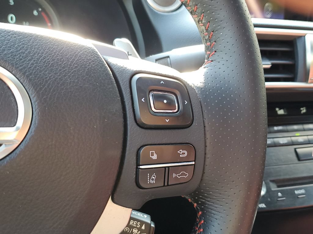 Used 2018 Lexus IS 300 F Sport w/ F Sport Package RWD image 30