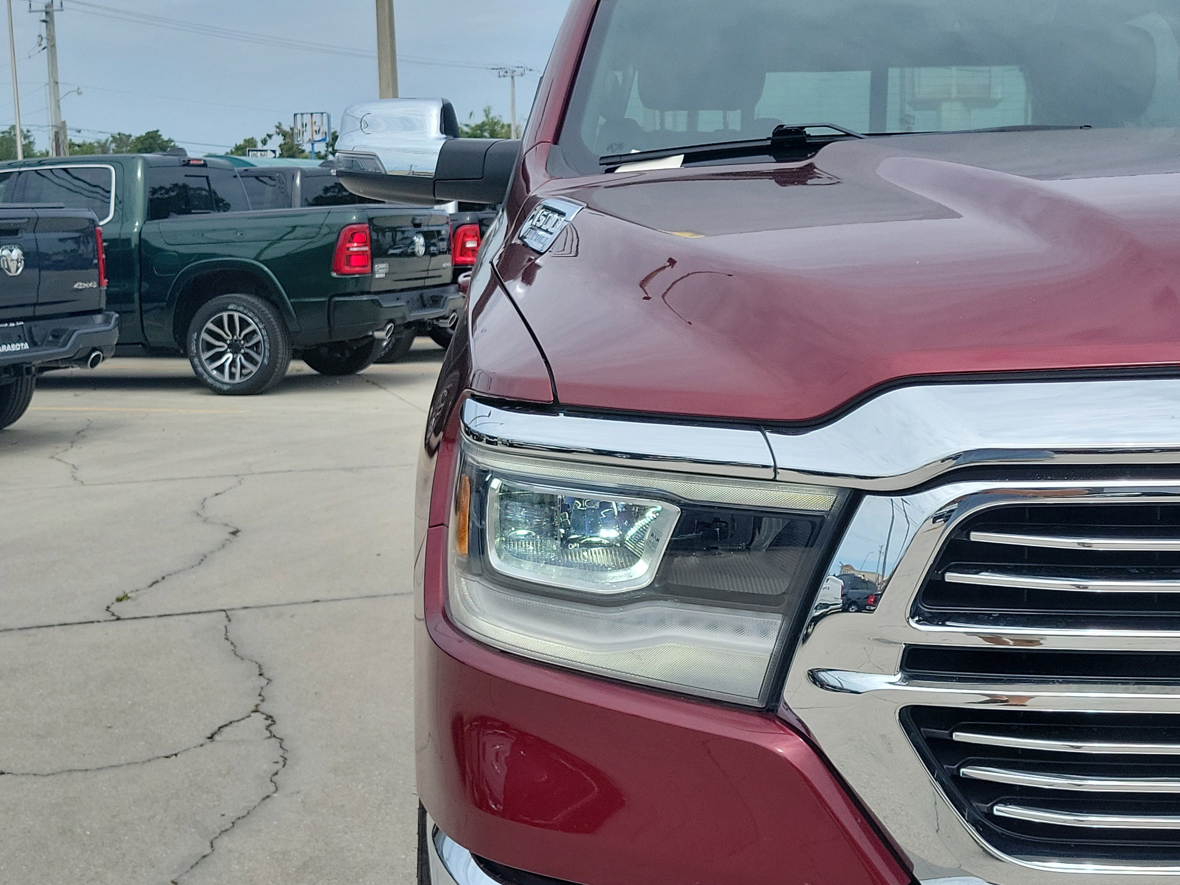 Used 2023 RAM 1500 Laramie AWD/4WD image 7