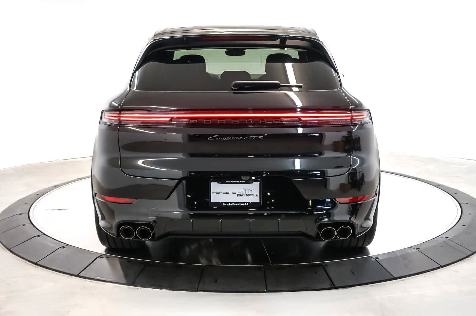 New 2026 Porsche Cayenne GTS AWD/4WD image 10