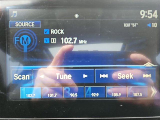 Used 2018 Honda Fit EX image 27