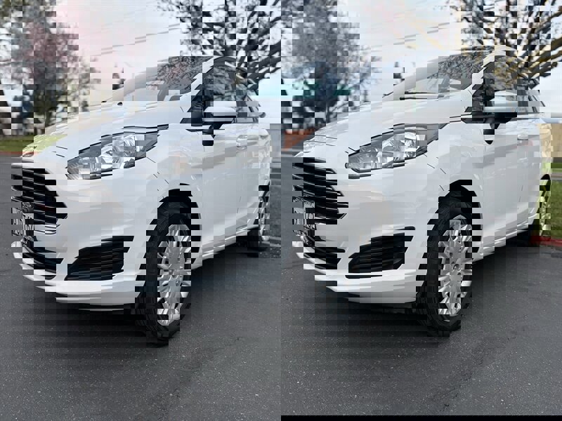 Used 2017 Ford Fiesta S image 7