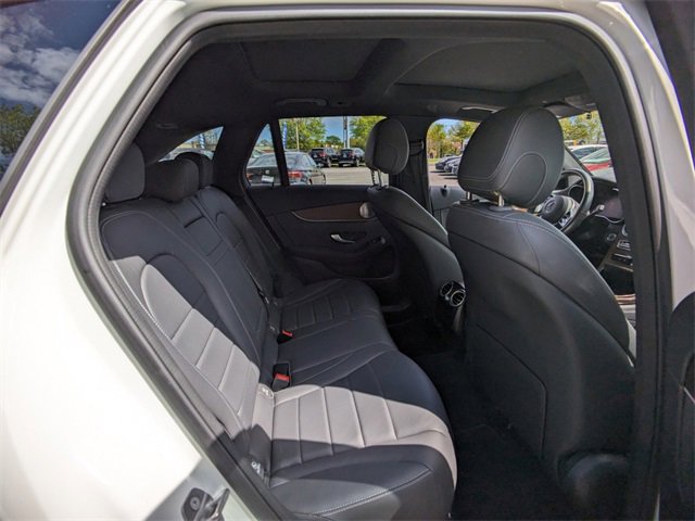 Used 2020 Mercedes-Benz GLC 300 4MATIC image 12