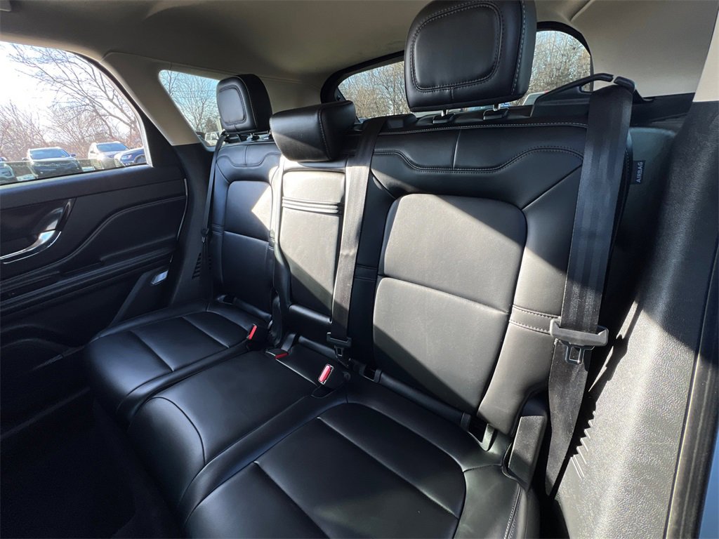 Used 2023 Lincoln Corsair AWD image 28