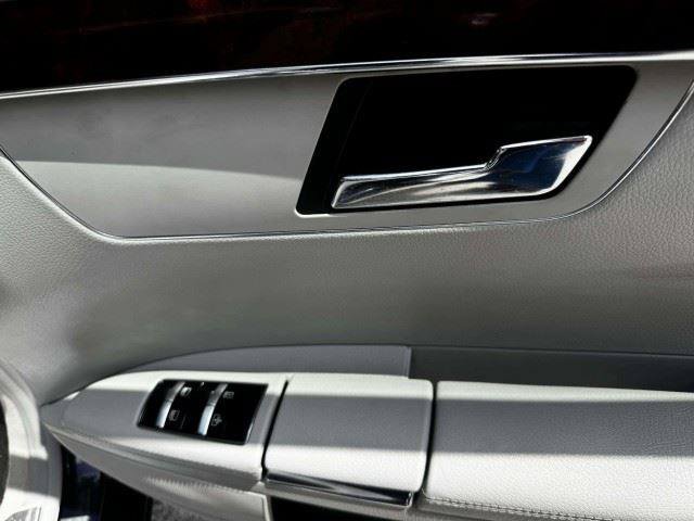 Used 2012 Mercedes-Benz S 550 4MATIC image 48