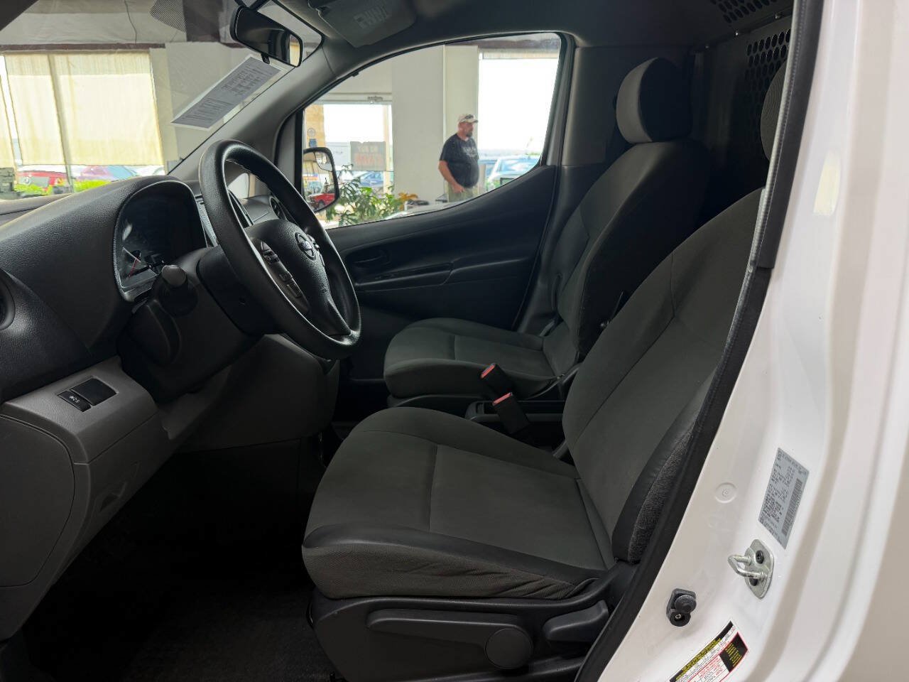 Used 2020 Nissan NV200 S w/ Back Door Glass Package FWD image 11