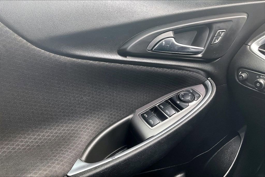 Used 2019 Chevrolet Malibu LT FWD image 36