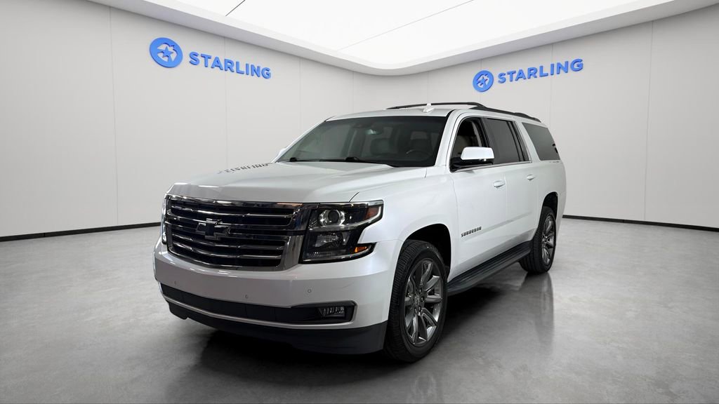 Used 2019 Chevrolet Suburban LT w/ Luxury Package RWD image 2