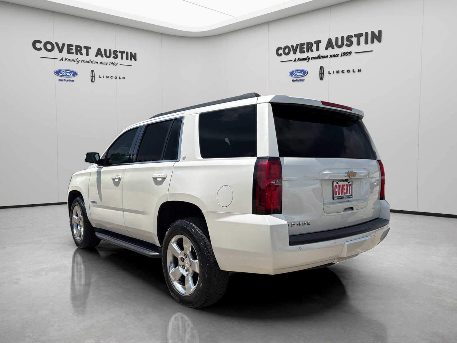 Used 2015 Chevrolet Tahoe LT RWD image 3