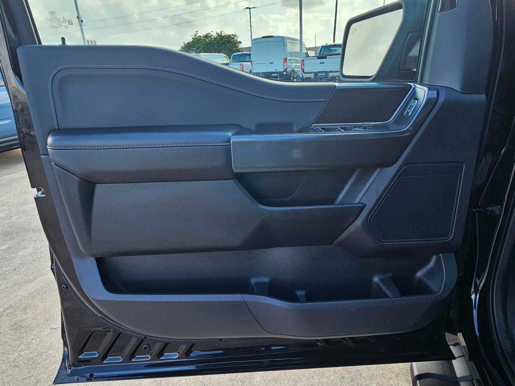 Used 2024 Ford F150 XLT w/ Equipment Group 302A MID image 12