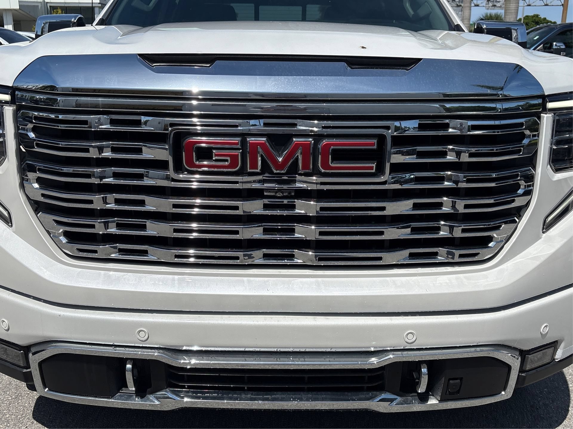 Used 2023 GMC Sierra 1500 Denali w/ Denali Reserve Package AWD/4WD image 12