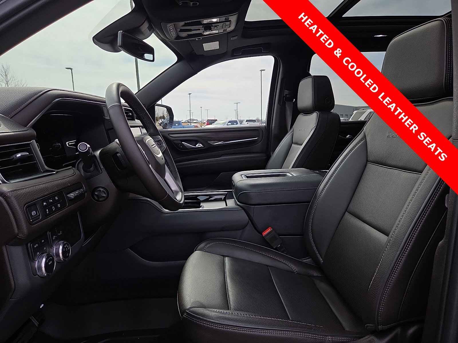 Used 2024 GMC Yukon Denali image 17