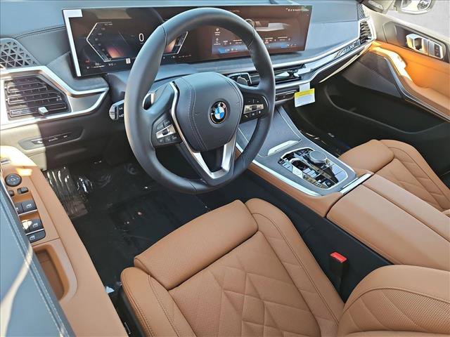 New 2026 BMW X5 xDrive40i w/ Premium Package AWD/4WD image 3