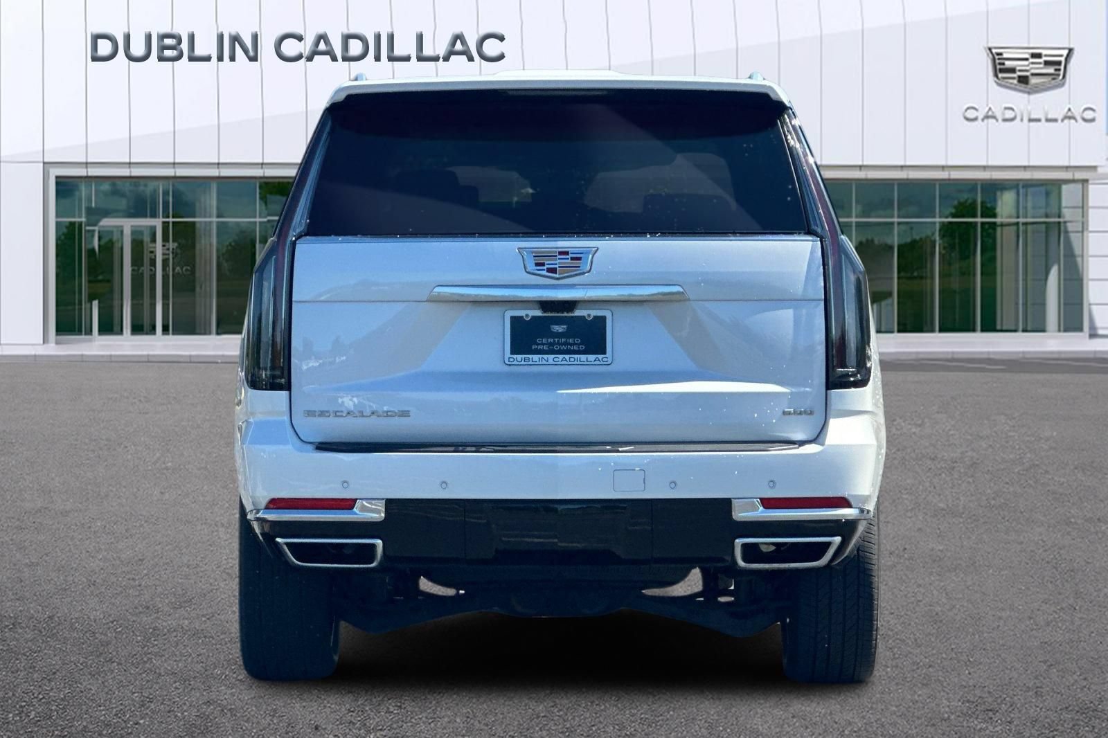 Certified 2025 Cadillac Escalade ESV Premium Luxury Platinum AWD/4WD image 5