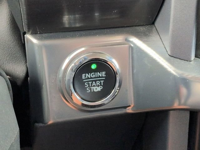 Certified 2023 Ford F150 Lariat w/ Equipment Group 502A High RWD image 27