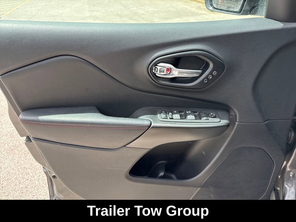 Used 2022 Jeep Cherokee Trailhawk w/ Sound & Nav Group AWD/4WD image 14