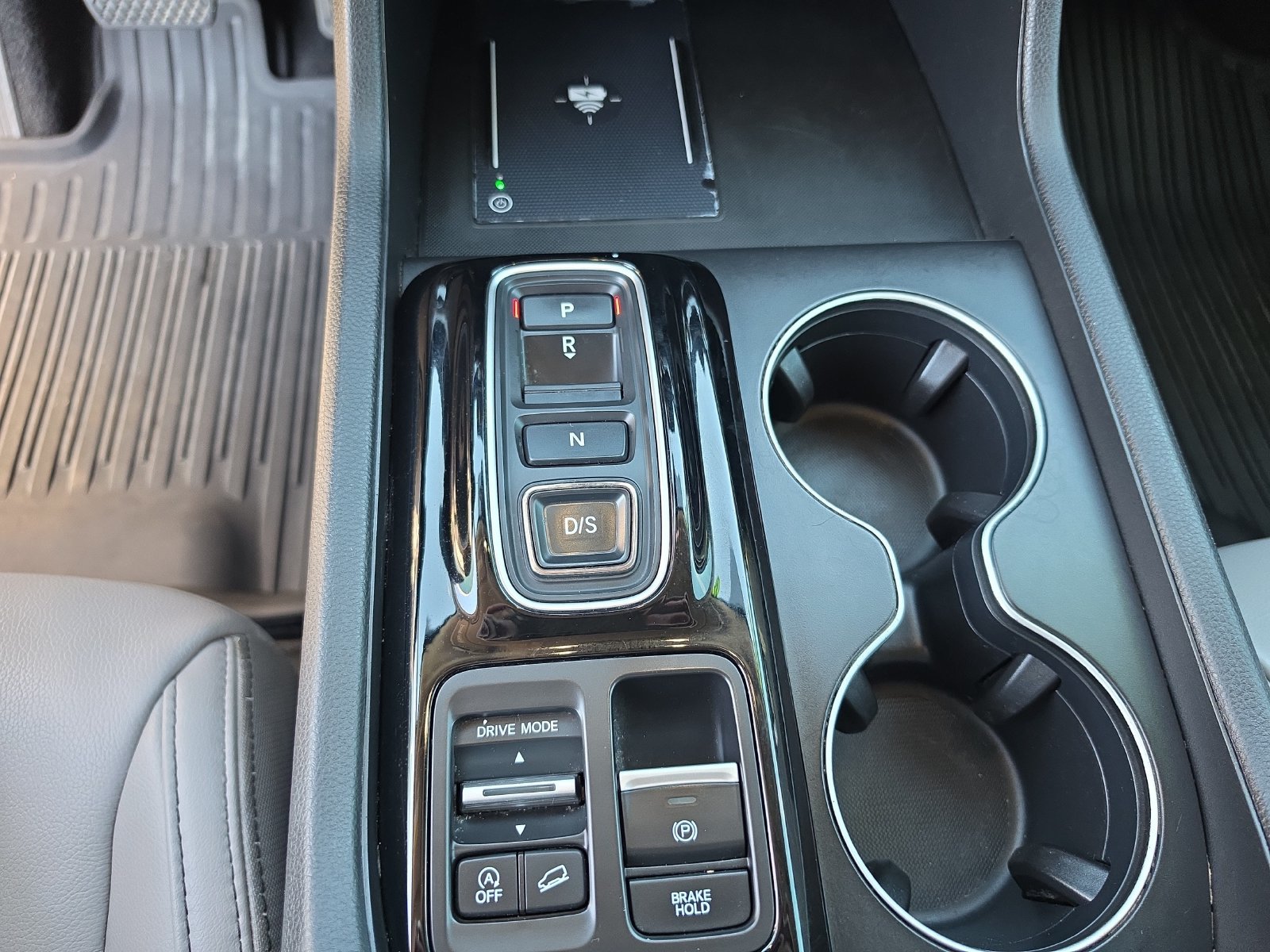 Used 2025 Honda Pilot EX-L image 24