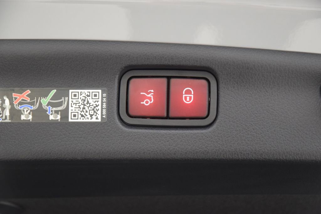 Certified 2024 Mercedes-Benz C 36 AMG S image 31