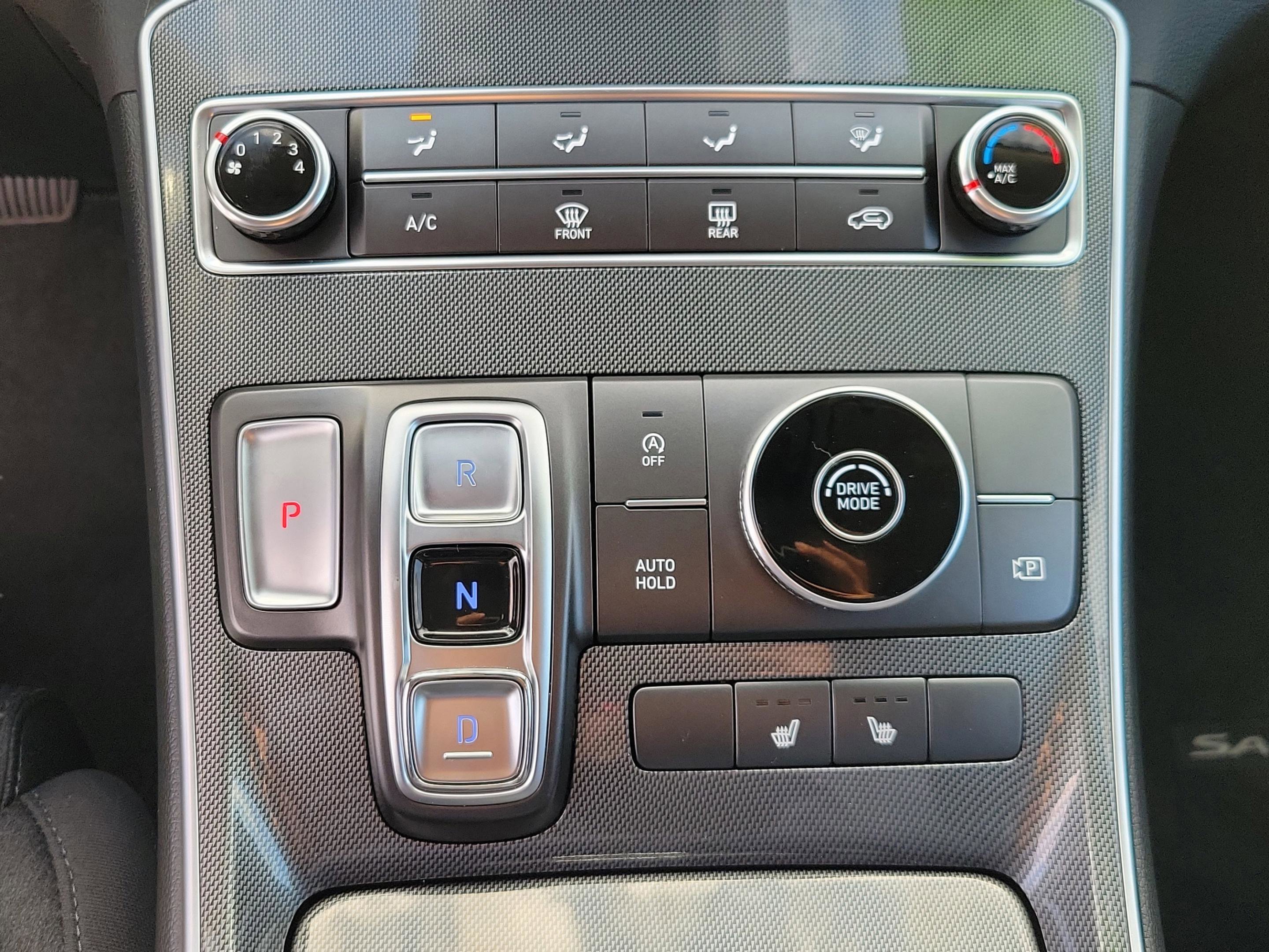 Certified 2022 Hyundai Santa Fe SEL image 25