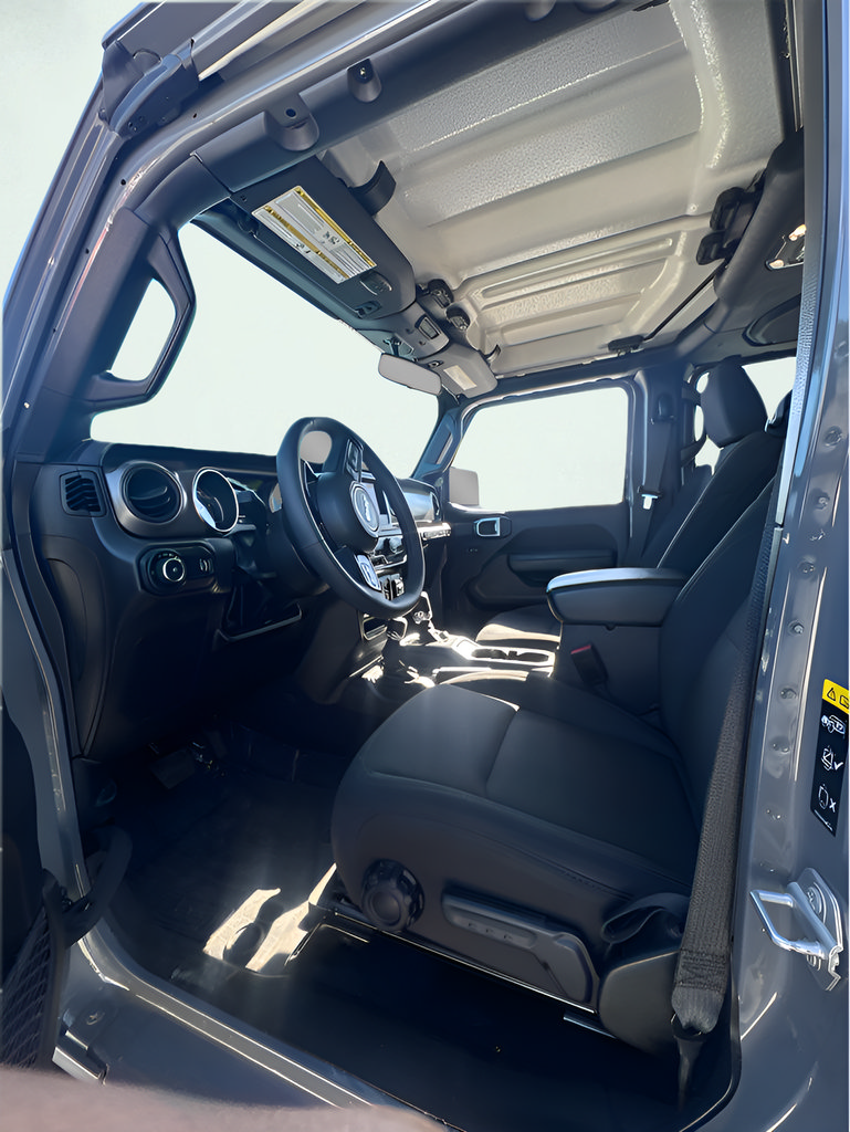 Used 2023 Jeep Wrangler Unlimited Sport AWD/4WD image 10