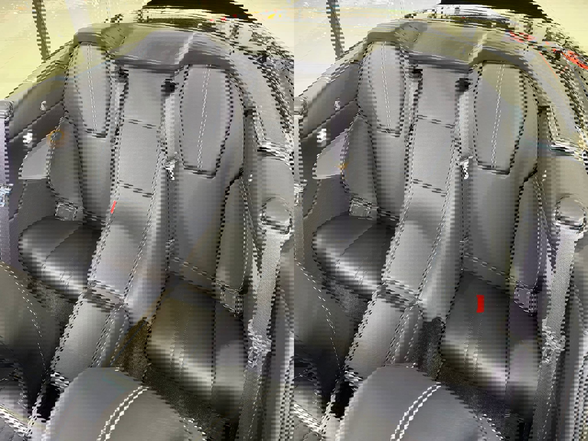 Used 2012 Aston Martin DBS Volante image 19