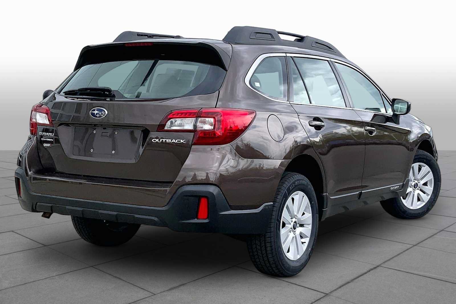 Used 2019 Subaru Outback 2.5i AWD/4WD image 13
