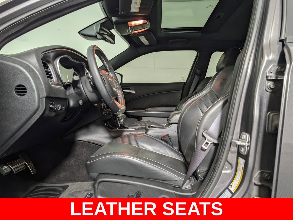 Used 2016 Dodge Charger SRT w/ Harman/Kardon Audio Group RWD image 10