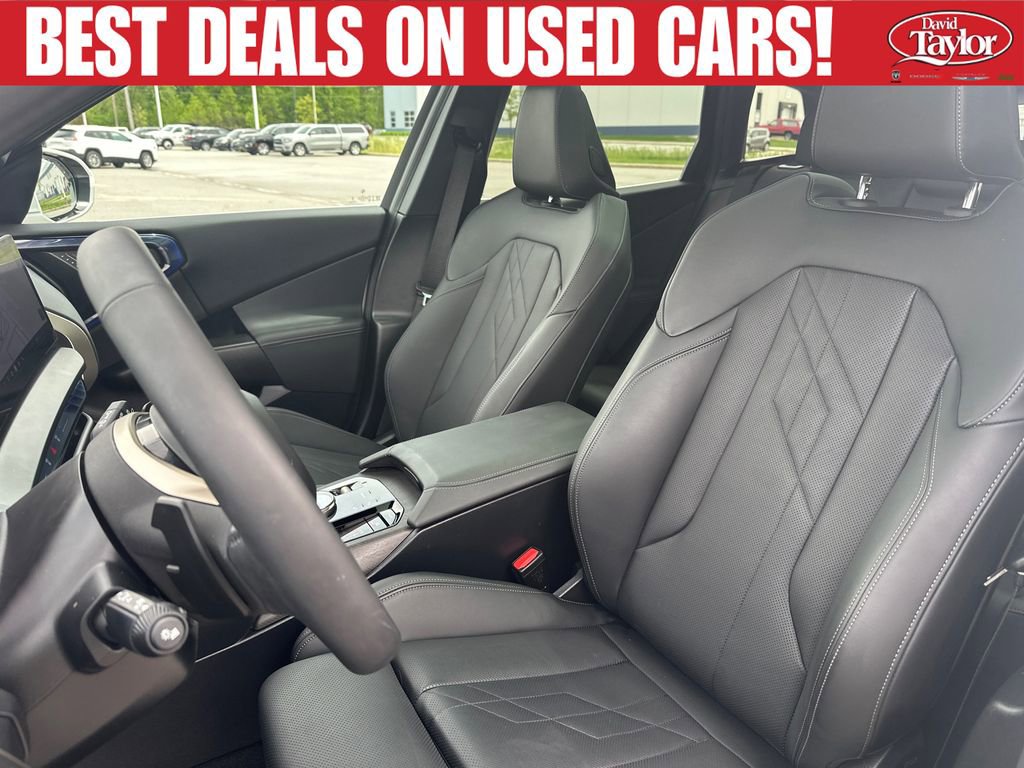 Used 2025 BMW X3 xDrive30 w/ Premium Package AWD/4WD image 11