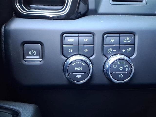 Used 2023 GMC Sierra 1500 AT4 AWD/4WD image 14