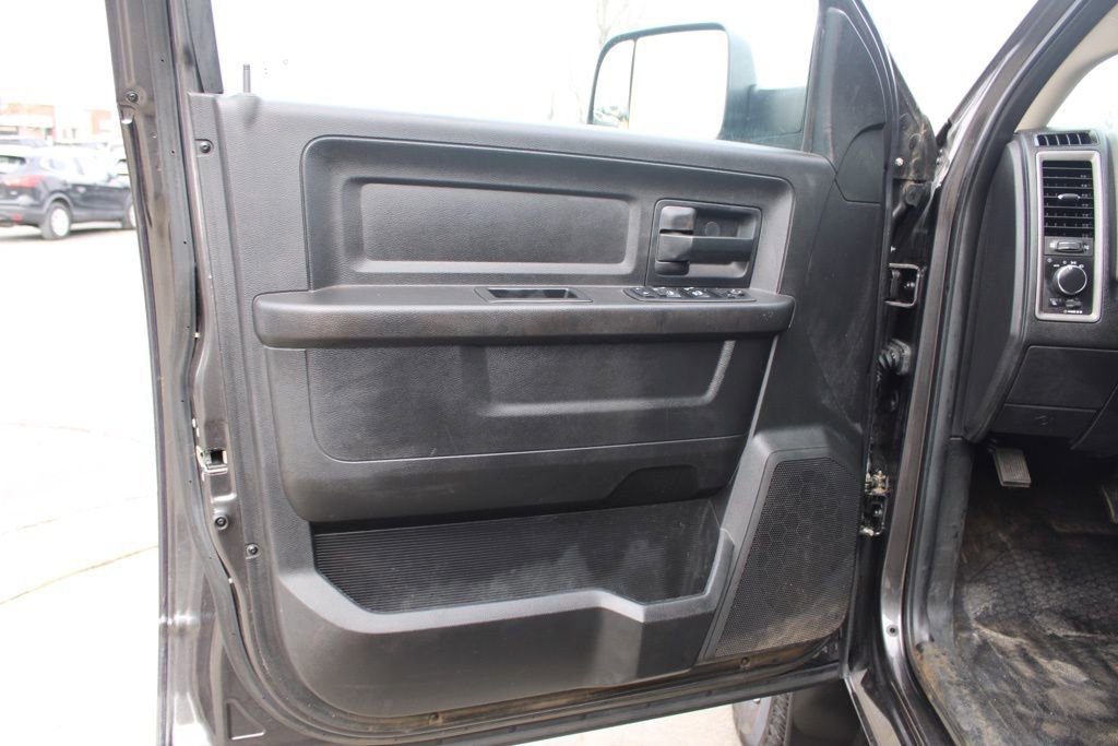 Used 2017 RAM 2500 Tradesman w/ Snow Chief Group image 18