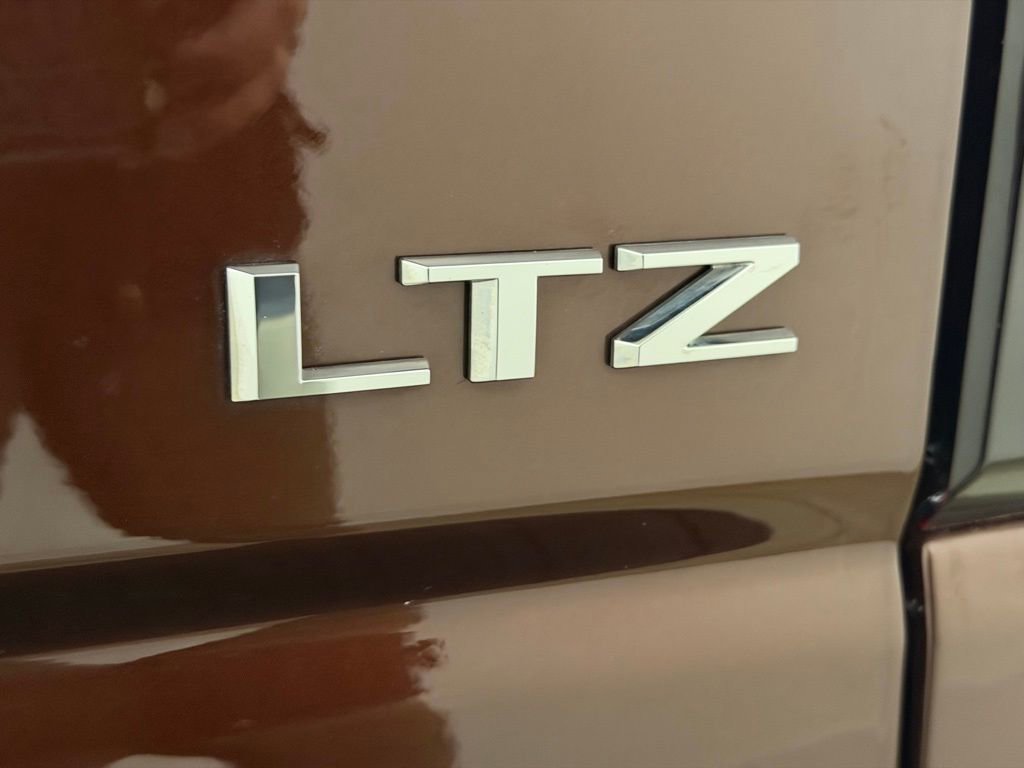 Certified 2024 Chevrolet Silverado 2500 LTZ w/ LTZ Premium Package image 27