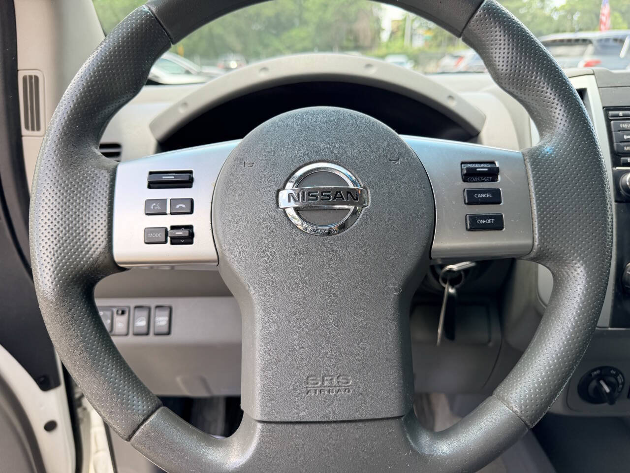 Used 2017 Nissan Frontier SV AWD/4WD image 21