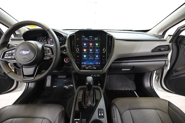Used 2024 Subaru Crosstrek 2.5i Limited AWD/4WD image 2