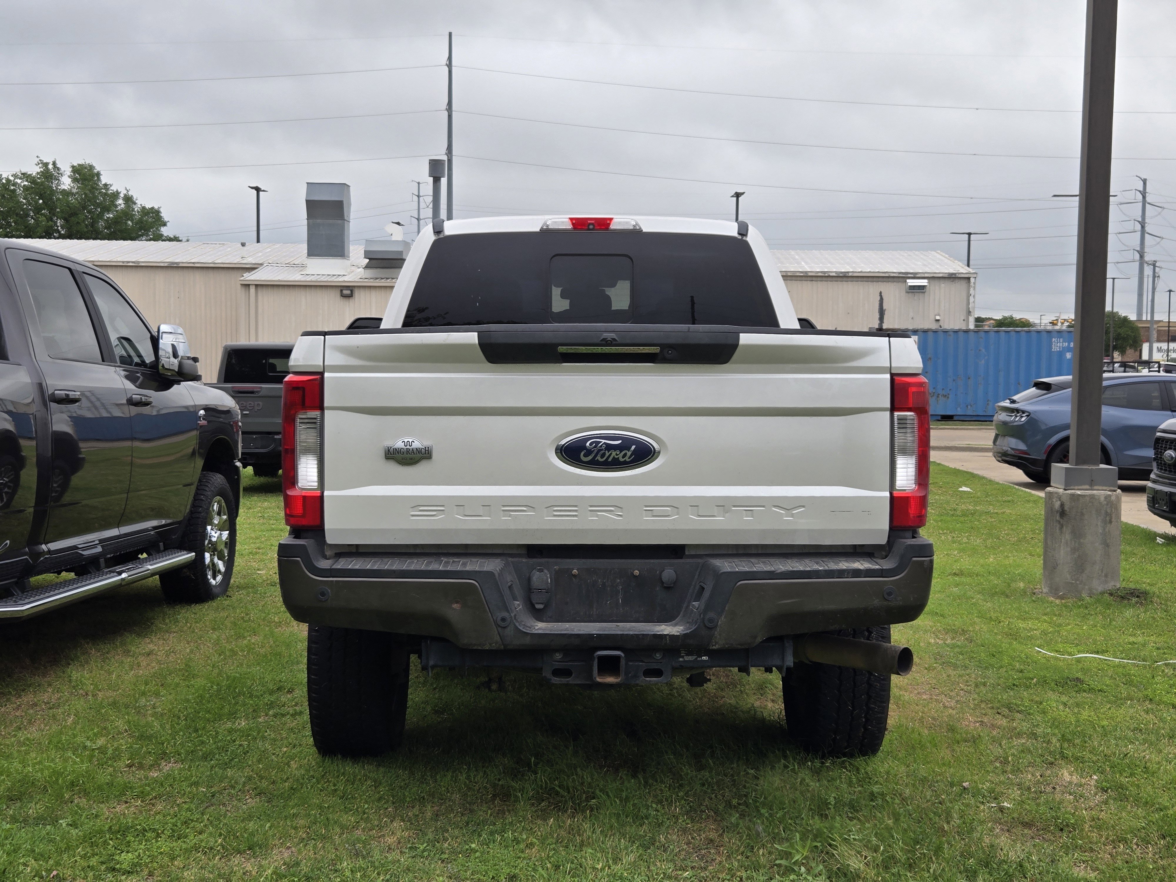 Used 2017 Ford F250 King Ranch w/ FX4 Off-Road Package image 5