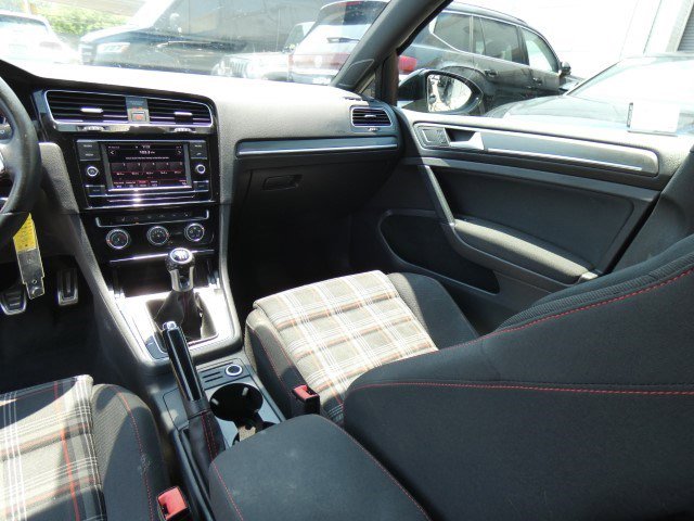 Used 2020 Volkswagen GTI S FWD image 14