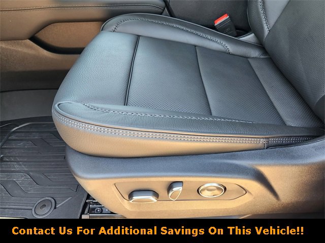 New 2026 GMC Yukon Denali w/ Sun & Power Step Package image 18