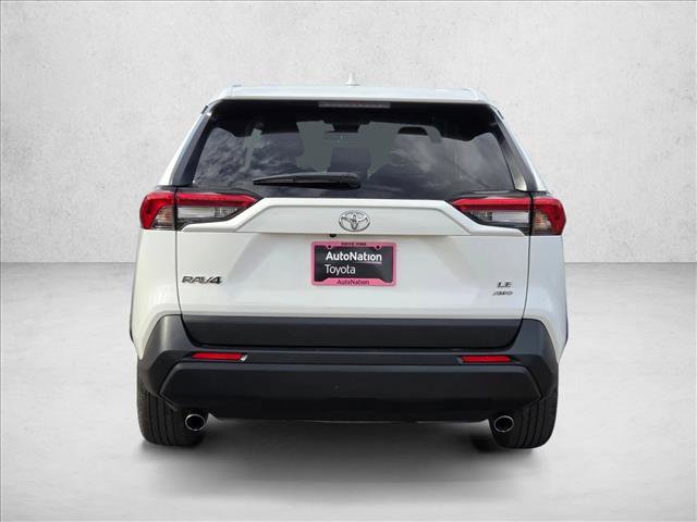 Used 2024 Toyota RAV4 LE image 7
