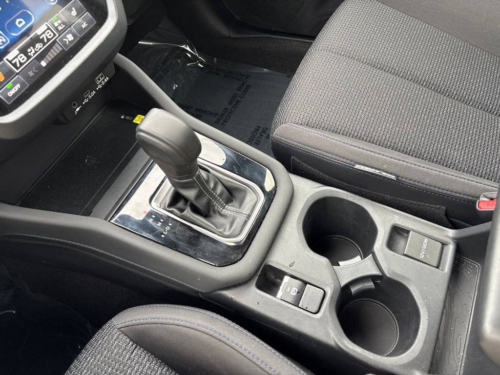 Certified 2025 Subaru Forester Premium AWD/4WD image 16