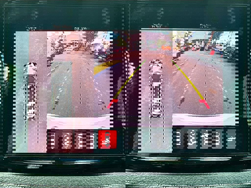 New 2026 Chrysler Pacifica Select image 17