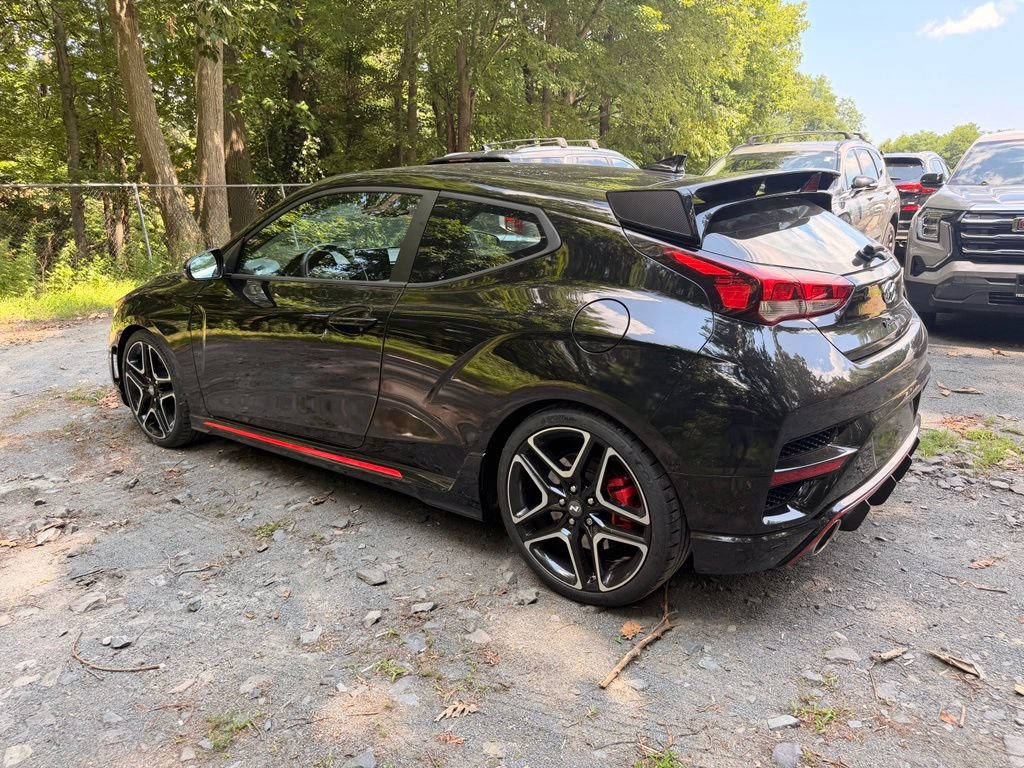 Certified 2022 Hyundai Veloster N FWD image 4